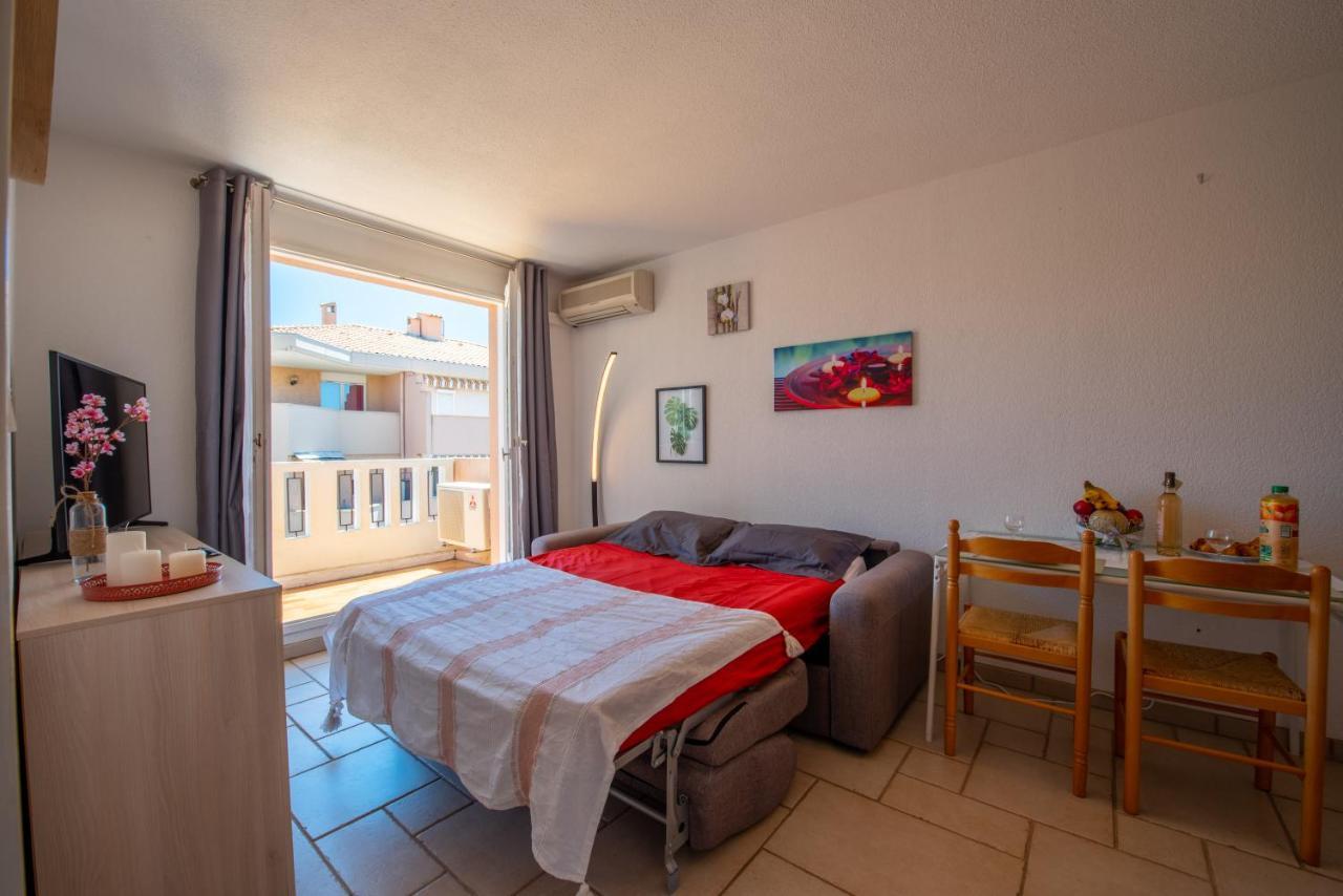 T2 En Hypercentre -Parking Prive-Clim-Proche Plage Sainte-Maxime Luaran gambar